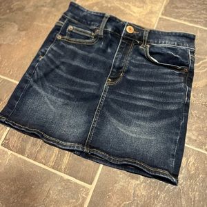 Women’s American Eagle Jean skirt